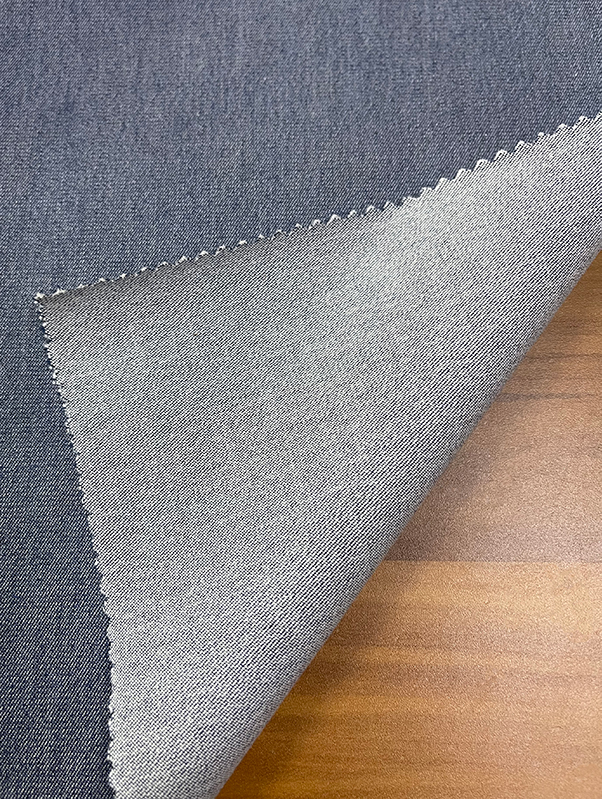 JEANS LIKE WOVEN AH-47256/0010X28 56%C+41%R+3%SP Hladký povrch, jasné línie, hladký pocit z ruky